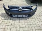 Voorbumper van een Volkswagen Caddy