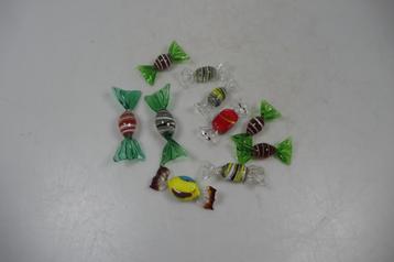 10 Mooie gave snoepjes van Murano glas. Met de hand gemaakt beschikbaar voor biedingen