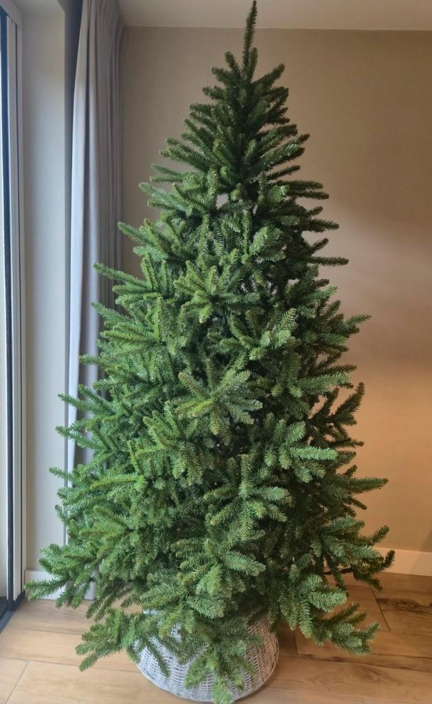 Kunstkerstboom (eventueel met lampjes en ballen), Huis en Inrichting, Woonaccessoires | Kunstplanten en Kunstbloemen, Zo goed als nieuw