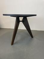 2x Vitra Jean Prouve tafel Gueridon Eiken Donker