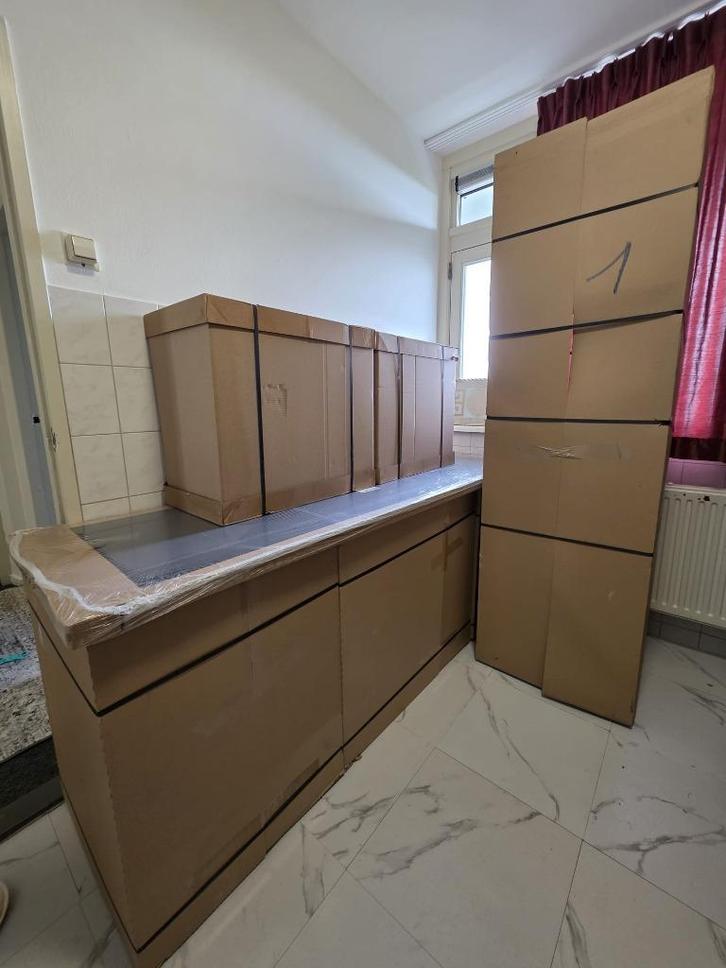 6834DD Arnhem, Huis en Inrichting, Keuken | Complete keukens, Nieuw, Enkelwandige keuken, Wit, Hout, Ophalen