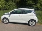 Toyota Aygo 1.0 12V Vvt-i Ddrs 2016 Wit nieuwe APK, Auto's, Voorwielaandrijving, Stof, Zwart, 4 stoelen