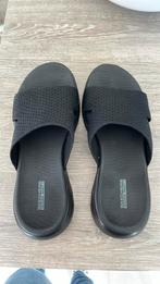 Skechers slippers sandalen  maat 38, Kleding | Dames, Schoenen, Ophalen, Zo goed als nieuw