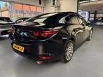 Mazda 3 2.0 e-SkyActiv-X M Hybrid 180 Luxury |Head-Up|NAP|, Voorwielaandrijving, Gebruikt, 4 cilinders, Blauw