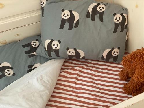 Studio Ditte dekbedovertrek + hoeslaken Junior (peuterbed), Kinderen en Baby's, Kinderkamer | Beddengoed, Zo goed als nieuw, Dekbedovertrek