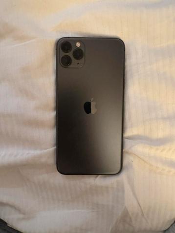 iPhone 11 Pro Max 256GB - Werkt Perfect! beschikbaar voor biedingen