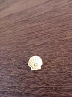Gouden SHELL speldje met groeibriljantje, Verzamelen, Ophalen of Verzenden, Zo goed als nieuw, Overige onderwerpen, Speldje of Pin
