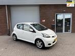 Toyota Aygo 1.0-12V Comfort|NIEUWE APK|AUTOMAAT|LEUKE AUTO, Stof, Zwart, 4 stoelen, Origineel Nederlands