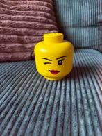 leuke Lego lamp girl gemaakt van een originele storage head, Ophalen of Verzenden, Zo goed als nieuw, Complete set, Lego