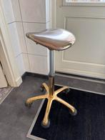 SIBEL ZADELKRUK KAPPERSKRUK ROLLERCOASTER GOLD EDITION, Huis en Inrichting, Krukjes, Ophalen, In hoogte verstelbaar, Zo goed als nieuw