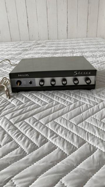 Buizenversterker Philips beschikbaar voor biedingen