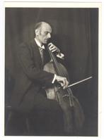 Wie weet wie deze bassist / muzikant is?, Ophalen of Verzenden, Foto of Kaart