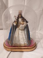 5 stolpen met handgemaakte figuren van lieve vrouw en kind., Ophalen, Zo goed als nieuw