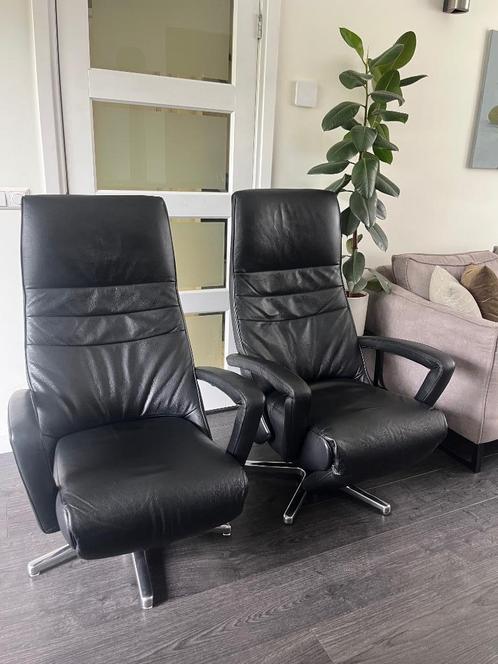 2 De Toekomst Relaxfauteuils Twice Op Accu M L Zwart Leer, Huis en Inrichting, Fauteuils, Zo goed als nieuw, Leer, Ophalen of Verzenden
