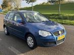 Volkswagen Polo 1.4 16V 59KW 2006 Blauw, Auto's, Volkswagen, Voorwielaandrijving, 4 cilinders, Blauw, Handgeschakeld