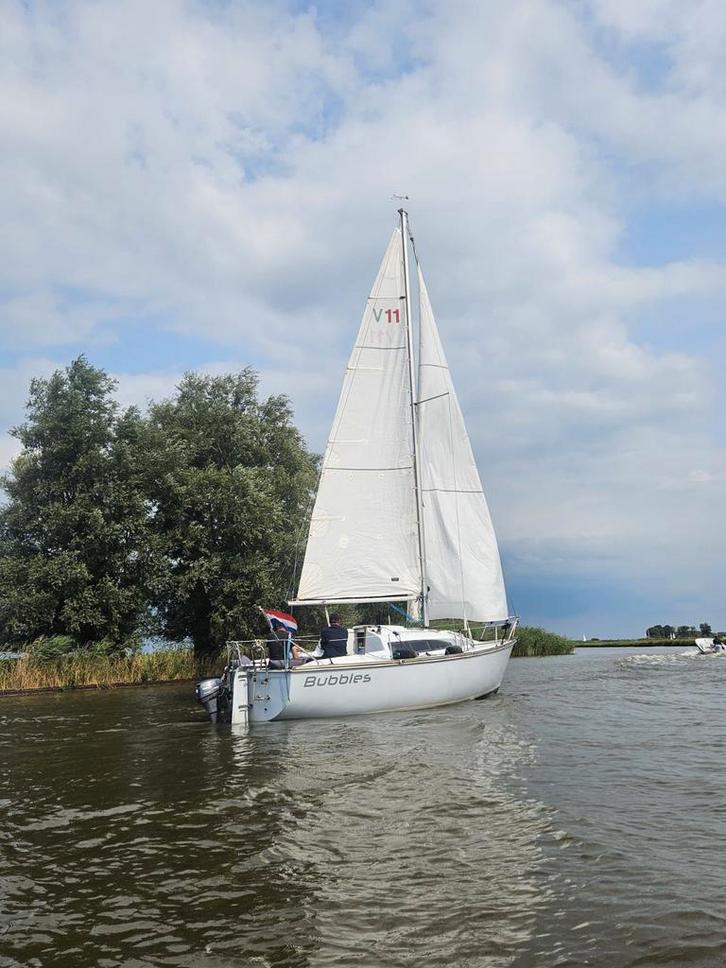 Kajuitzeilboot te koop, Watersport en Boten, Kajuitzeilboten en Zeiljachten, Gebruikt, Polyester, 6 tot 9 meter, Benzine, Ophalen
