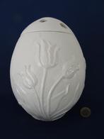 Witte tulpenvaas - Villeroy & Boch, Huis en Inrichting, Woonaccessoires | Vazen, Gebruikt, Wit, Aardewerk of Porselein, Ophalen of Verzenden