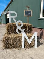 3x witte houten letters R & M (hoogte 50 cm), Ophalen, Zo goed als nieuw, Geboorte of Huwelijk