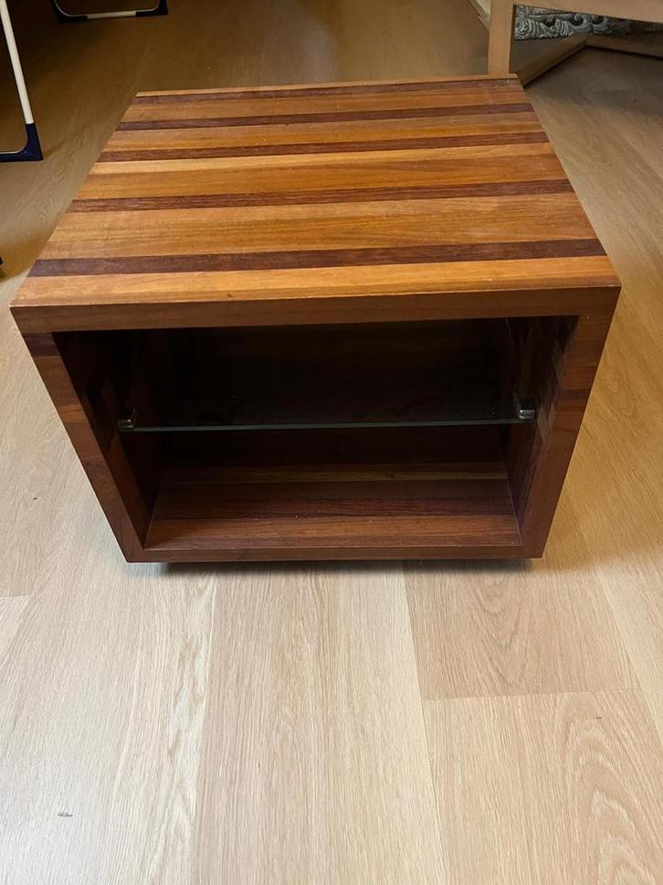 Leolux 2x bijzettafeltjes, Huis en Inrichting, Kasten | Televisiemeubels, Zo goed als nieuw, Minder dan 100 cm, 50 tot 100 cm