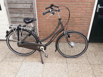 Te koop  beschikbaar voor biedingen