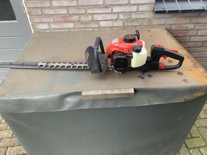 Ikra benzine heggenschaar, Tuin en Terras, Heggenscharen, Gebruikt, Benzine, Ophalen of Verzenden