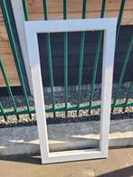 Te koop: Hardhout raamkozijnen zonder glas – 4 stuks, Ophalen, Kunststof, Minder dan 75 cm, Raamkozijn