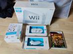 Nintendo wii set met wii play, controllers en dozen, Spelcomputers en Games, Ophalen of Verzenden