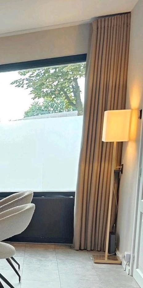 Gordijnen voor 2 grote ramen - IKEA Vilborg, verduisterend, Huis en Inrichting, Stoffering | Gordijnen en Lamellen, Gebruikt, 200 cm of meer