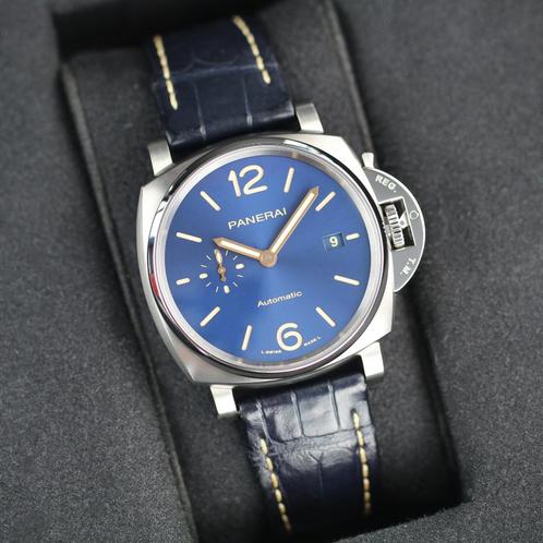 Panerai Luminor Due Titanium 42 (Zeer goed/ 2022), Sieraden, Tassen en Uiterlijk, Horloges | Heren, Zo goed als nieuw, Polshorloge