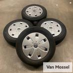Audi Q2 Michelin Alpin 5 205/60/R16 92H, Gebruikt, 16 inch, Banden en Velgen, Personenwagen