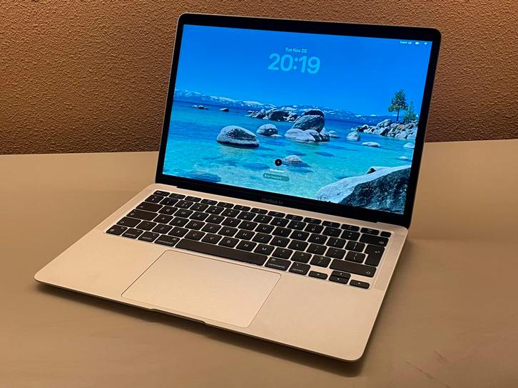 Macbook Air M1 2020 A2337, Computers en Software, Apple Macbooks, Gebruikt, MacBook Air, 13 inch, 256 GB, 8 GB, Qwerty, Ophalen