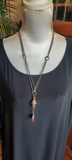 Etnische berber ketting,met bloedkoraal,Marokko Afrika., Sieraden, Tassen en Uiterlijk, Antieke sieraden, Ophalen of Verzenden