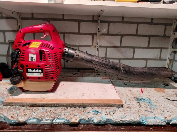 Robin FL251 Bladblazer - Goed Werkend!, Tuin en Terras, Bladblazers, Gebruikt, Handgedragen, Benzine, Ophalen