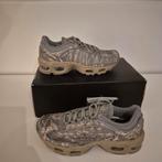 Nike Air Max Tailwind - Maat 38, Ophalen, Nike, Nieuw, Sneakers of Gympen