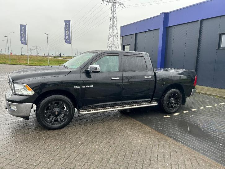 Dodge RAM 1500 Hemi v8 crewcab, Auto's, Bestelauto's, Particulier, 4x4, ABS, Achteruitrijcamera, Airbags, Airconditioning, Alarm