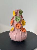 Vaas met bloemen van Daan Kromhout, Ophalen, Overige kleuren, Aardewerk of Porselein, Zo goed als nieuw