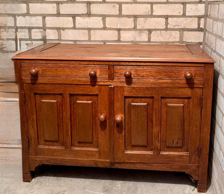 Mooie, massief houten kommode. 20€ only, Huis en Inrichting, Kasten | Dressoirs, Zo goed als nieuw, 50 tot 100 cm, Ophalen