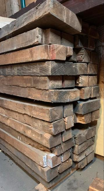 Houten Balken - 24x - 470cm lang x 21,5 hoog x 7 cm. dik beschikbaar voor biedingen