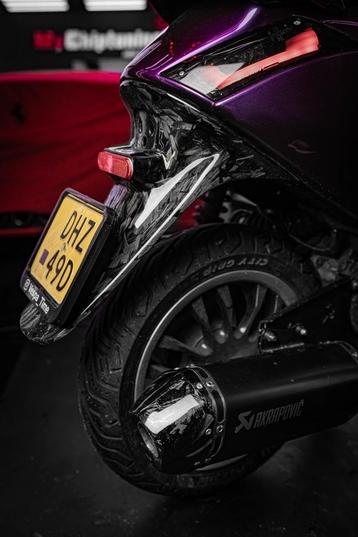 Achterspatbord Forged Carbon Piaggio Zip beschikbaar voor biedingen