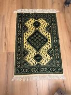 Handgemaakt tapijtje vloerkleed uit Marokko, Huis en Inrichting, Ophalen of Verzenden, Zo goed als nieuw, Rechthoekig, 200 cm of meer