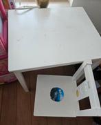 Ikea bureau 'n stoel, Kinderen en Baby's, Kinderkamer | Tafels en Stoelen, Ophalen, Gebruikt, Tafel(s) en Stoel(en)