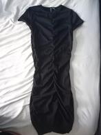 Zwart jurkje H&M, Verzenden, Zo goed als nieuw, Zwart, Boven de knie