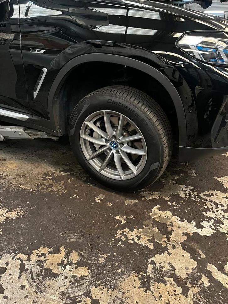 BMW X3 G01 18” velgen met Pirelli zomerbanden (6.5-7mm), Auto-onderdelen, Banden en Velgen, Banden en Velgen, Zomerbanden, 18 inch