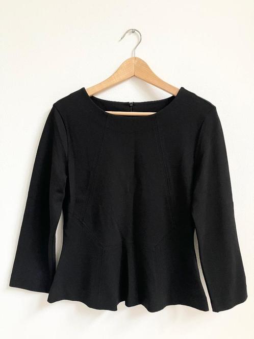 Zwarte top Hugo Boss - 36, Kleding | Dames, Tops, Zo goed als nieuw, Maat 36 (S), Zwart, Lange mouw, Ophalen of Verzenden