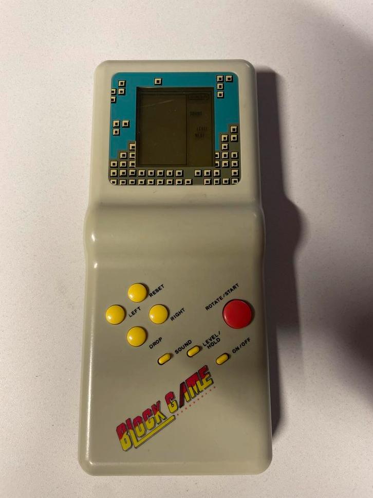Vintage Block Game Handheld Console, Spelcomputers en Games, Games | Overige, Gebruikt, Puzzel en Educatief, 1 speler, Vanaf 7 jaar