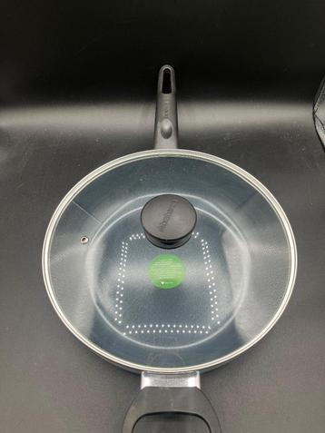 Brabantia INDU+ R Hapjepan inclusief glazendeksel 28cm  beschikbaar voor biedingen