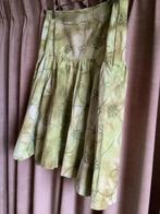 Groene “flower power” rok. Carnaval. Thema sixties, bloemen, Maat 38/40 (M), Carnaval, Ophalen of Verzenden, Zo goed als nieuw