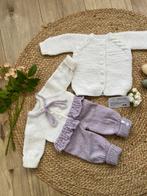 Baby Jumpsuit met knoopjes maat 56., Kinderen en Baby's, Zelfgebreide pakje, Meisje, Nieuw, Ophalen of Verzenden