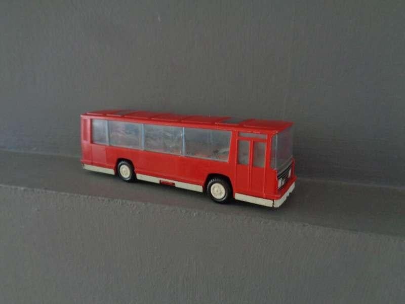 Touringcar - Bus - Merk Bison - DDR - Jaren 70, Hobby en Vrije tijd, Modelauto's | Overige schalen, Gebruikt, Bus of Vrachtwagen