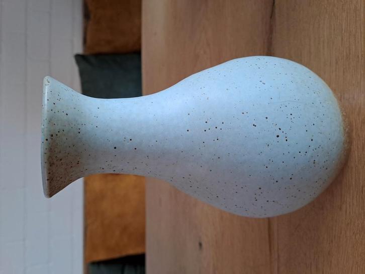 1 Blauwgrijs met bruine vaas., Huis en Inrichting, Woonaccessoires | Vazen, Zo goed als nieuw, Overige kleuren, Minder dan 50 cm